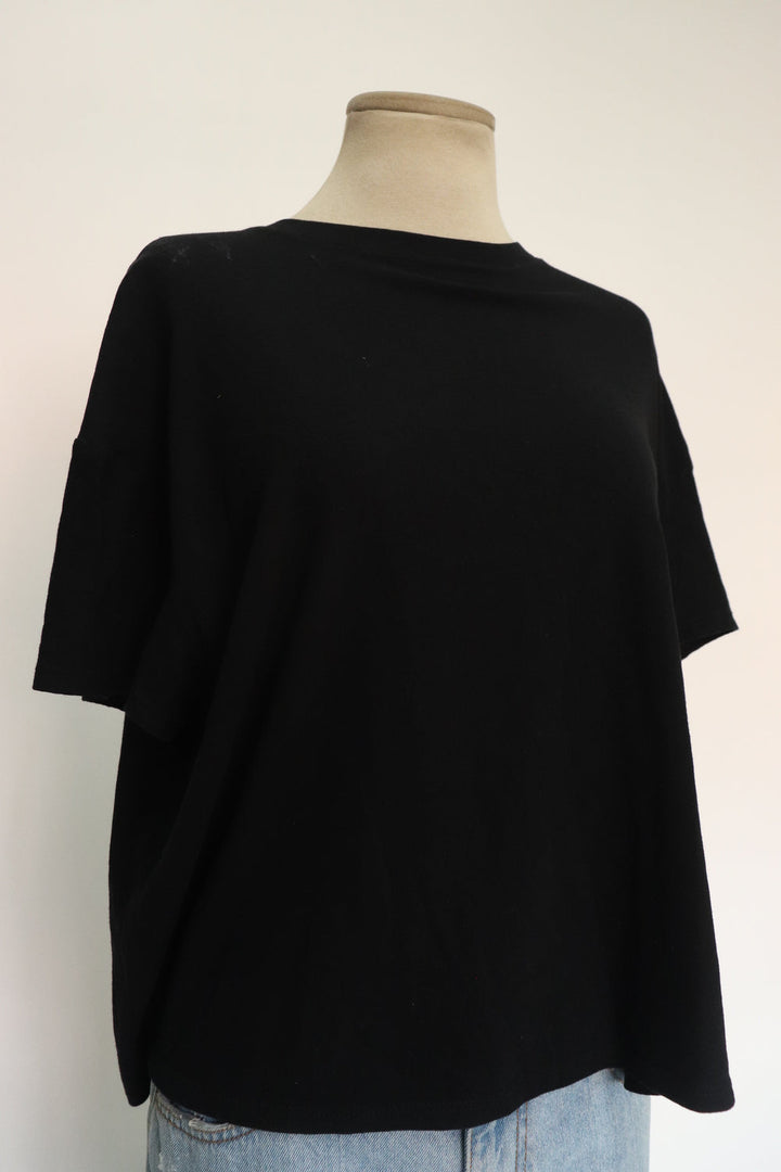 Camiseta Negra Basica