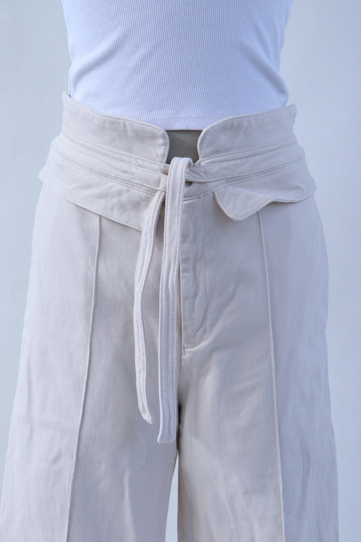 Pantalon Beige Cinturón