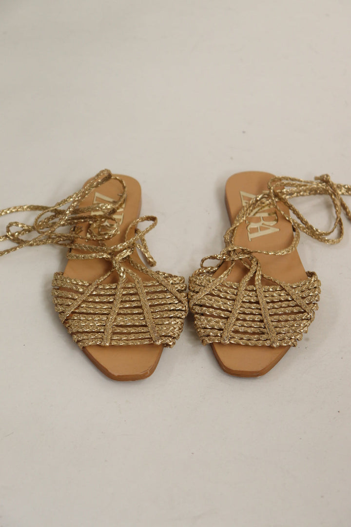 Sandalias Doradas Amarrar