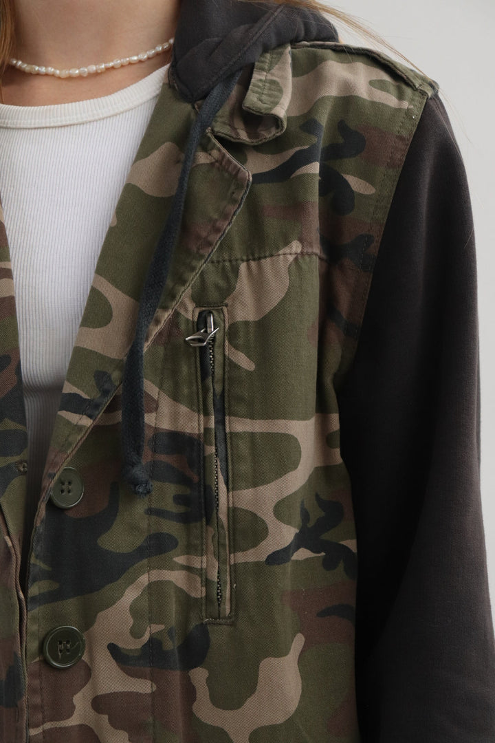 Chaqueta Militar Capucha