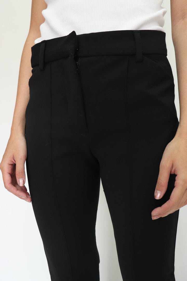 Pantalon Negro Flare