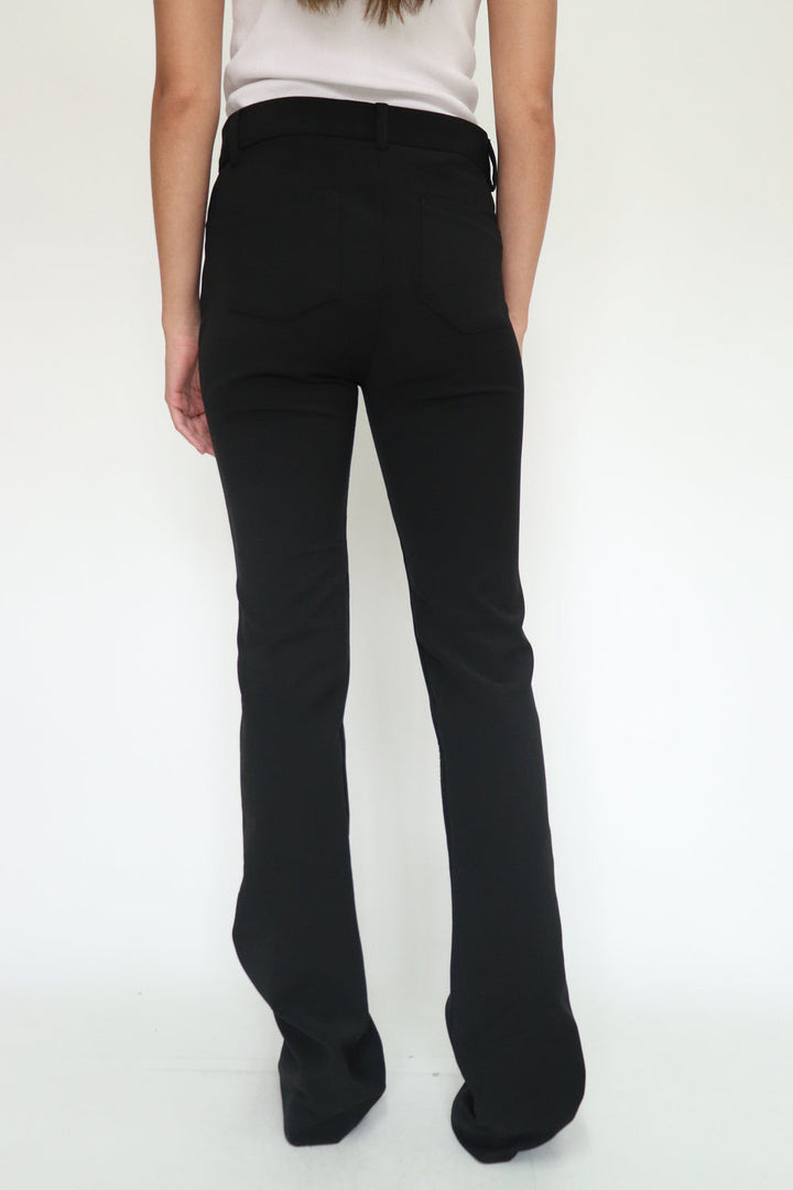 Pantalon Negro Flare