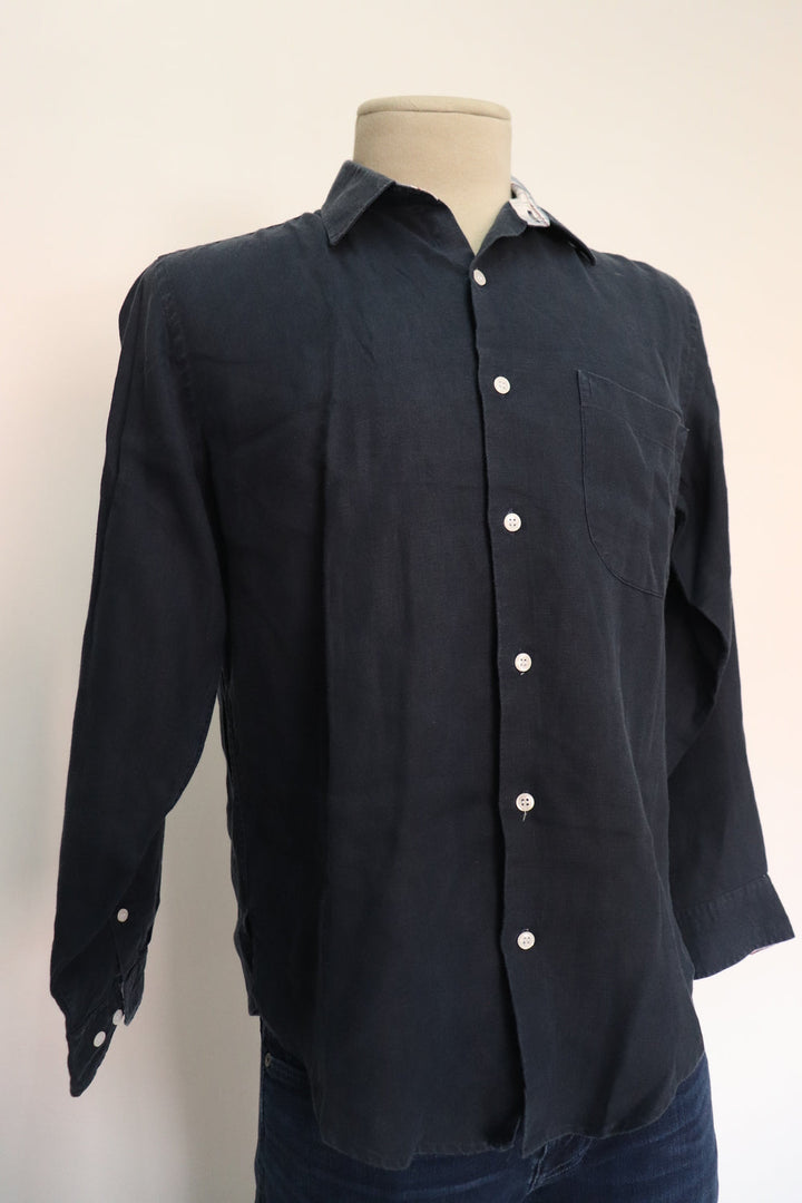 Camisa Azul Oscura