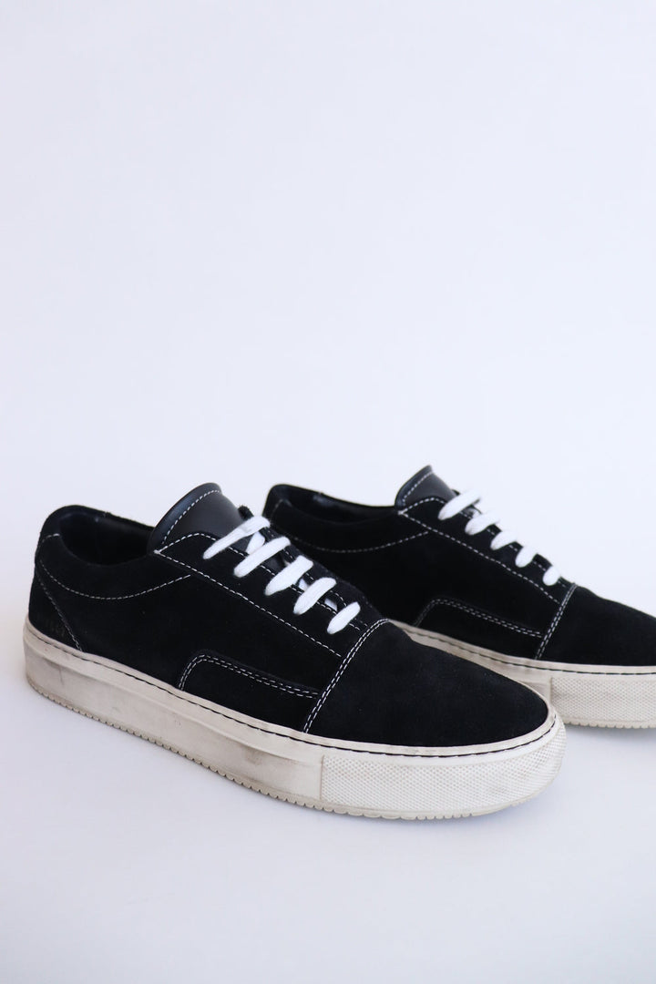 Tennis Suede Negros