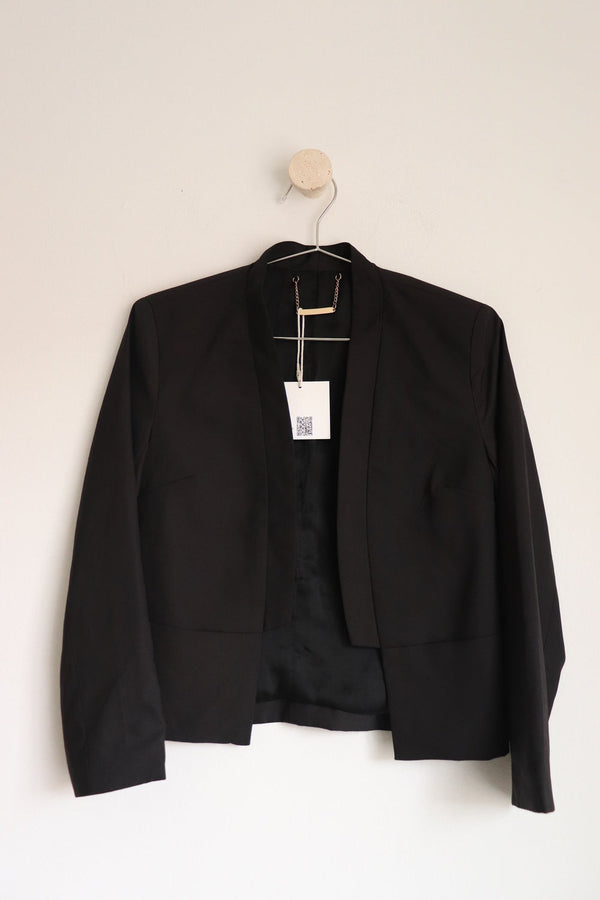 Chaqueta Negra Ligera