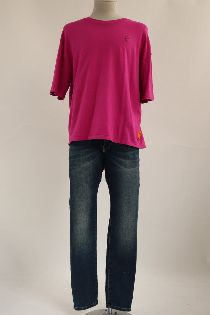 Camiseta Fucsia Básica