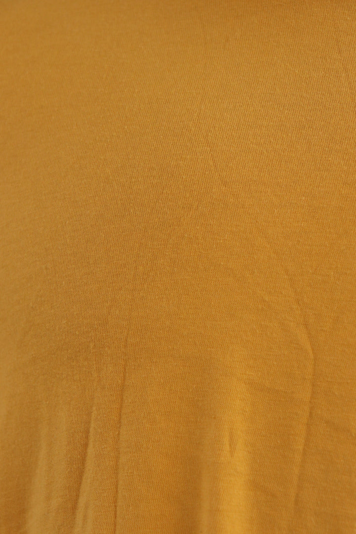 Camiseta Amarilla Básica