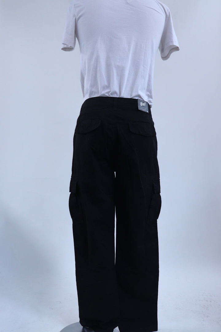 Pantalon Negro Cargo