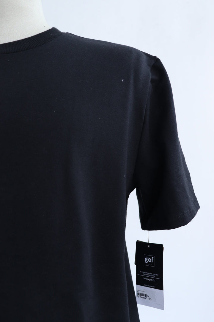 Camiseta Negra Tejida