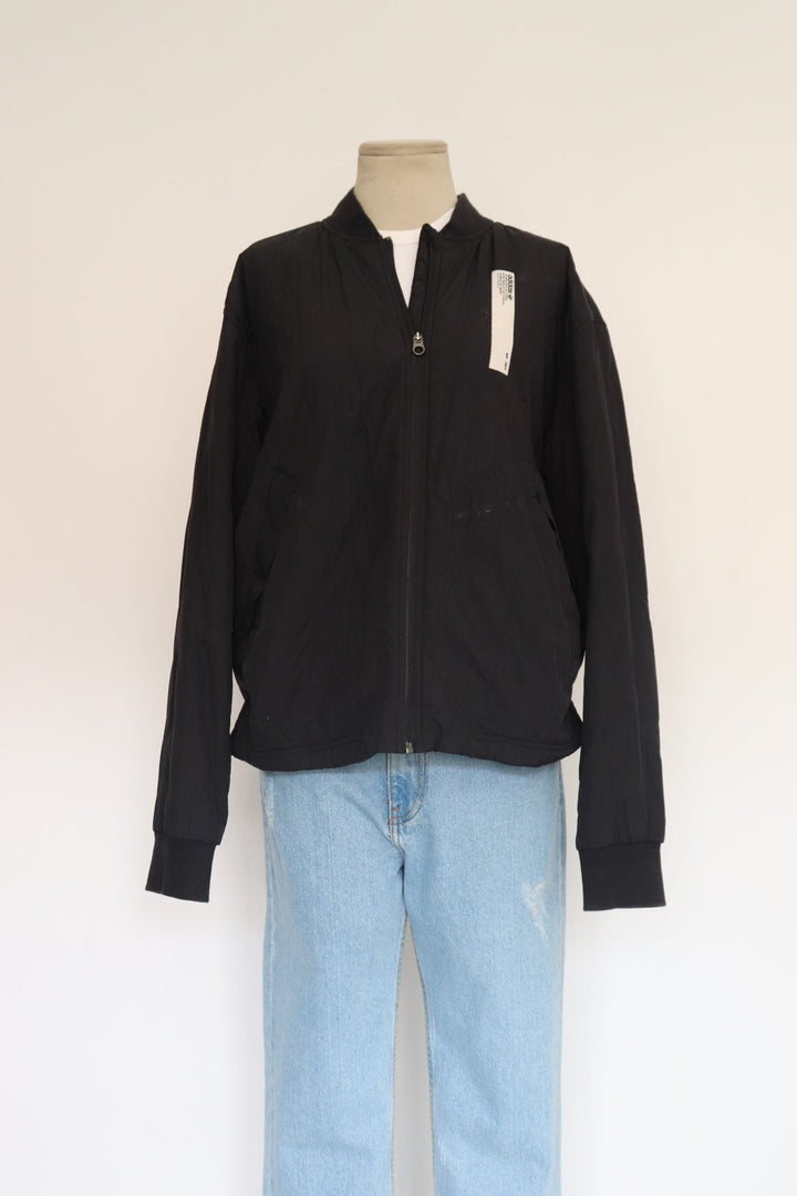 Chaqueta Impermeable Negra