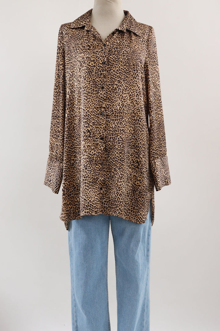 Camisa Leopardo Satinada