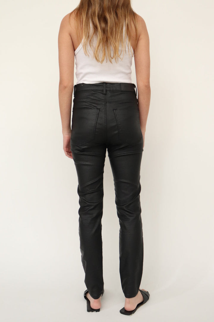 Pantalon Negro Encerado