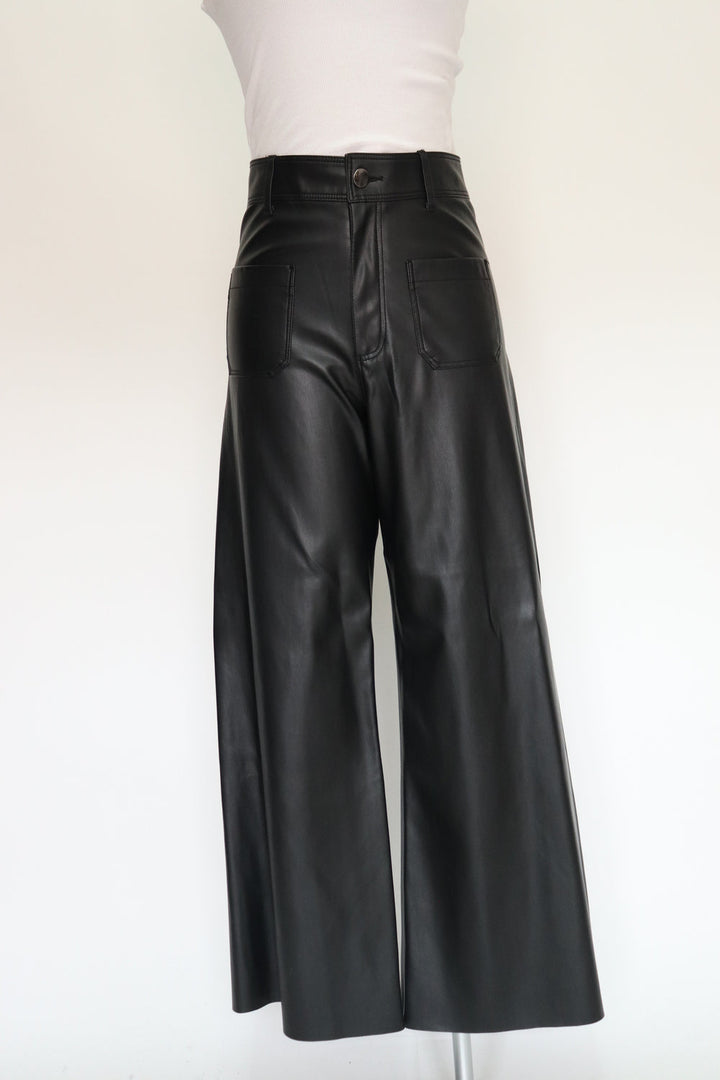 Pantalon Negro Cuero