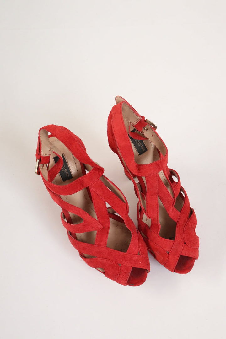 Tacones Rojos Suede