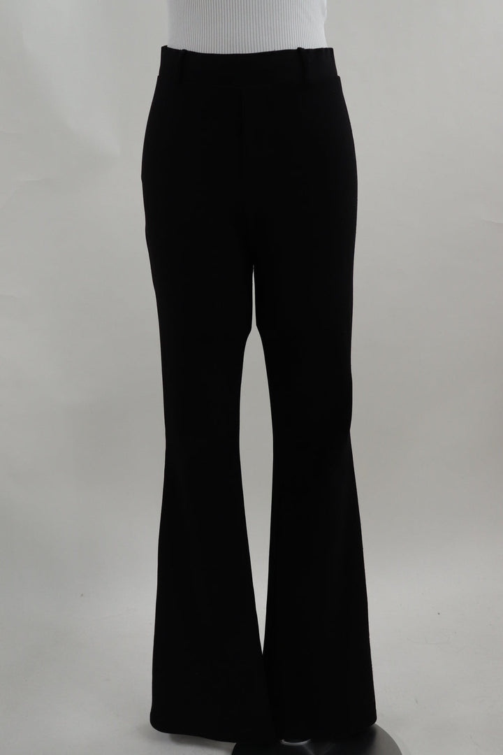 Pantalon Negro Flare