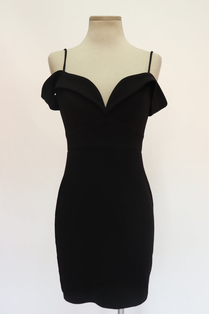 Vestido Negro Pegado