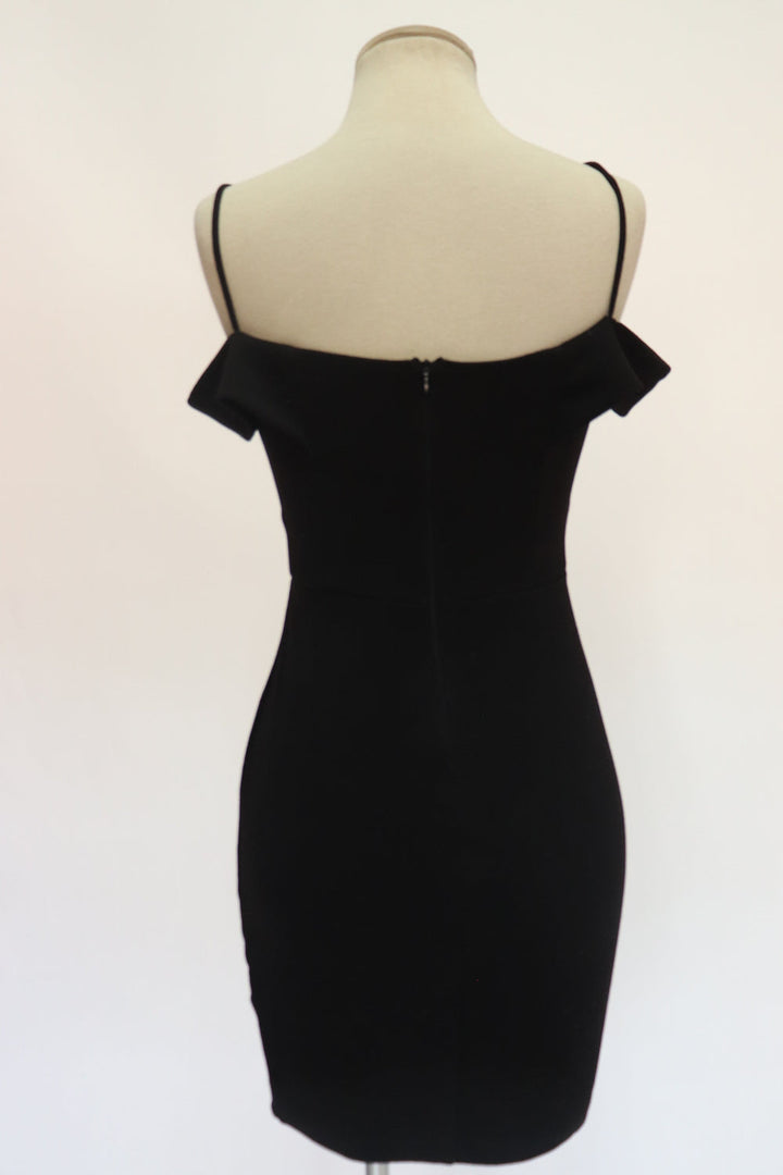 Vestido Negro Pegado