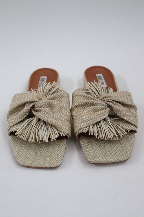 Sandalias Beige Tejidas