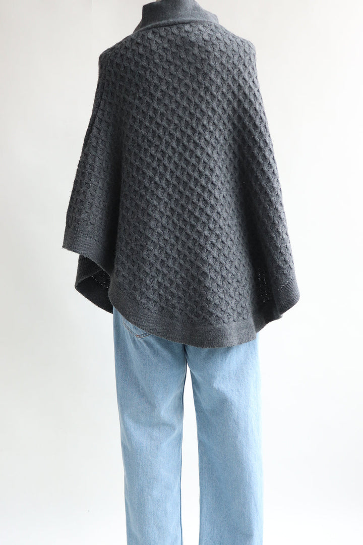 Poncho Gris Oscuro