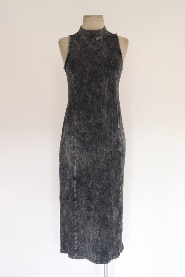 Vestido Gris Midi