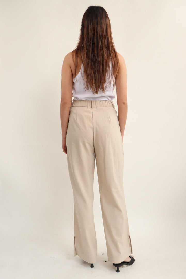 Pantalon Beige Basico