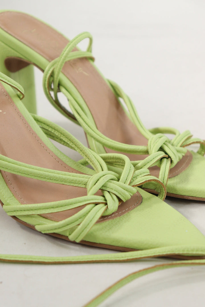 Tacones Verdes Amarrar