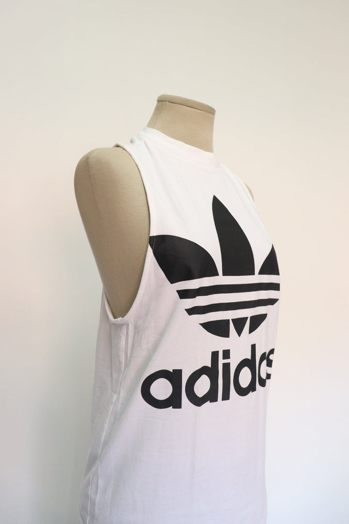 Camiseta Esqueleto Adidas