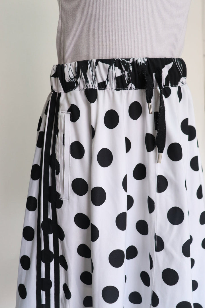 Falda Lunares Negros