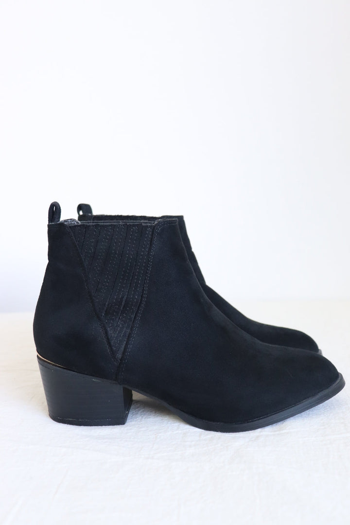 Botines Suede Negros