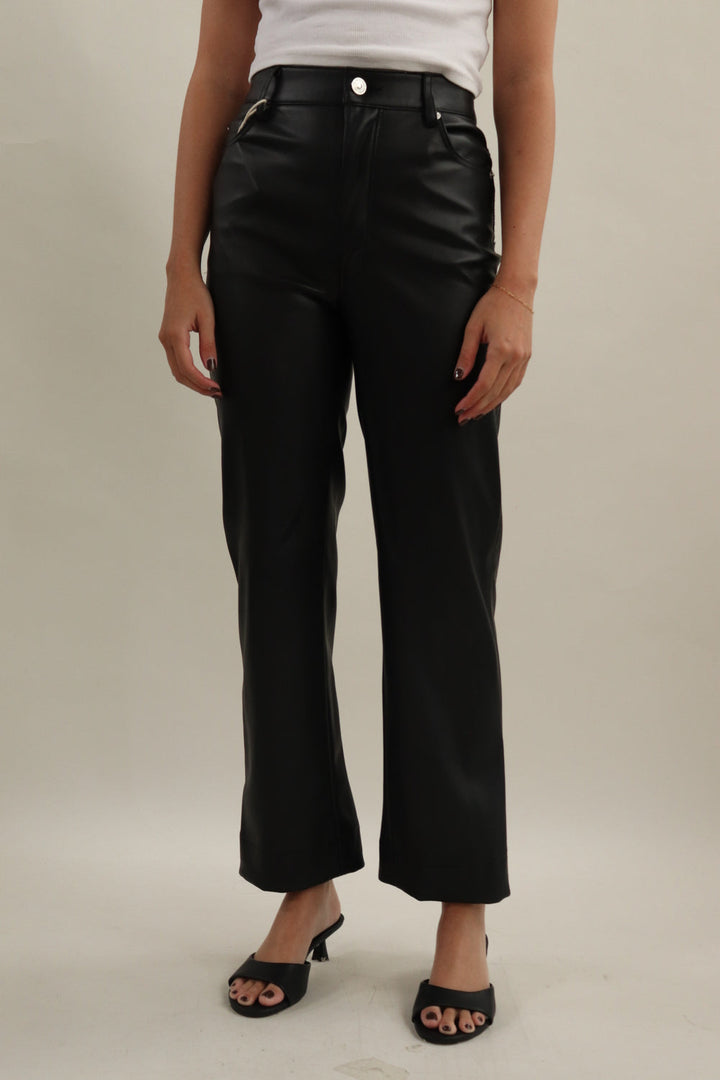 Pantalon Cuero Negro