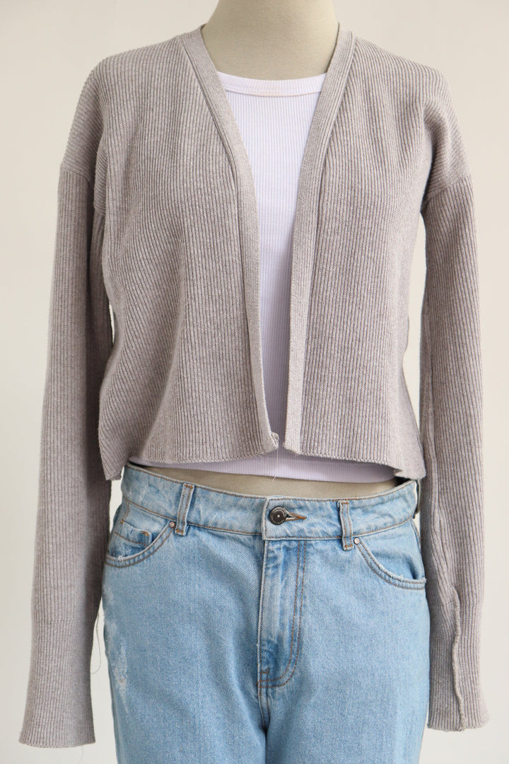 Cardigan Gris Corto