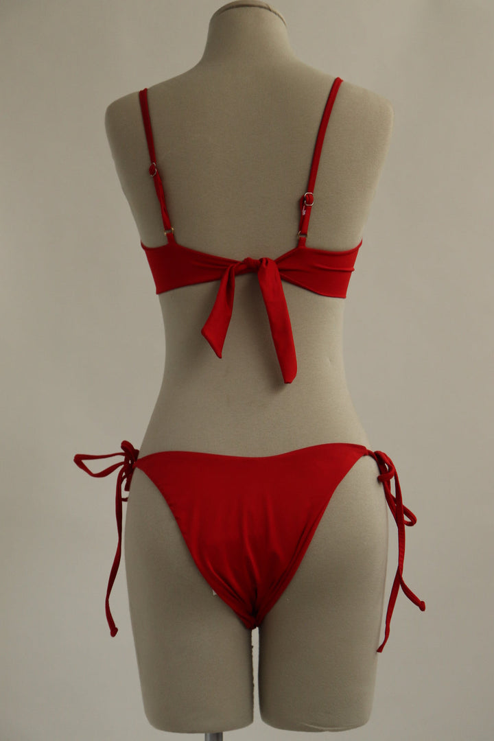 Bikini Rojo Amarrar