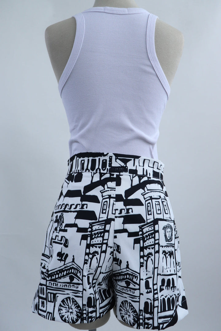 Short Estampado Figuras