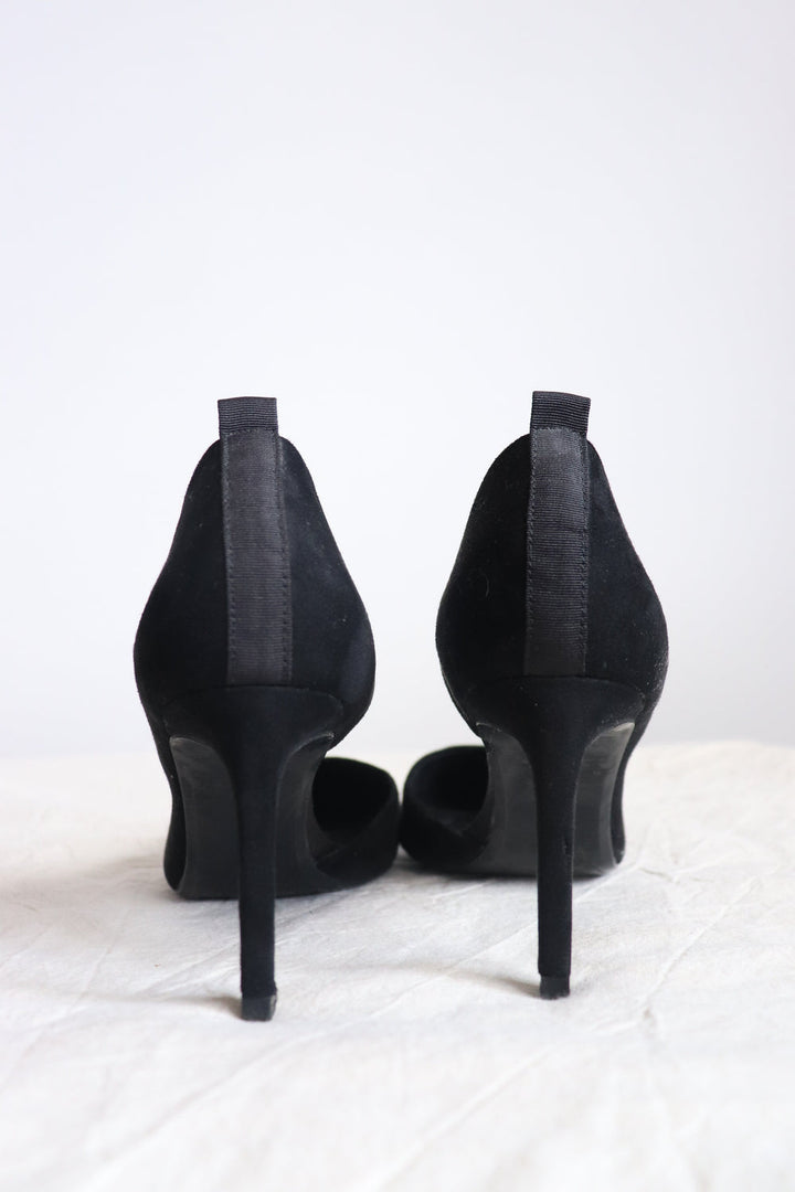 Tacones Negros Abiertos