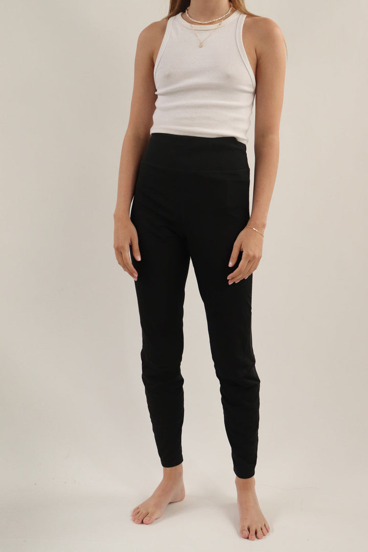 Legging Negro Huecos