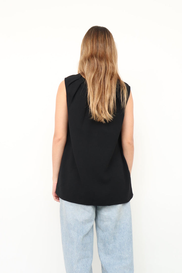 Blusa Negra Ligera