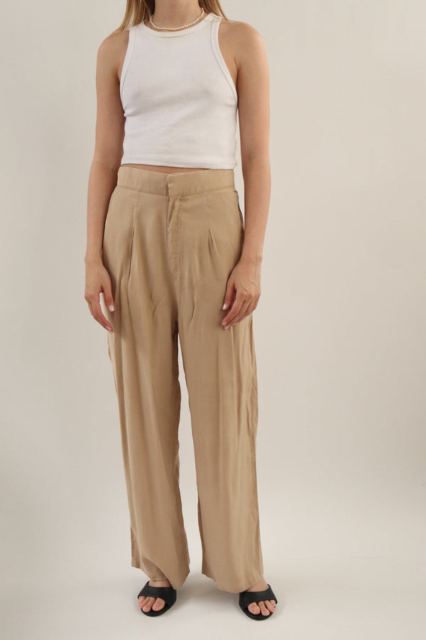 Pantalon Beige Ligero
