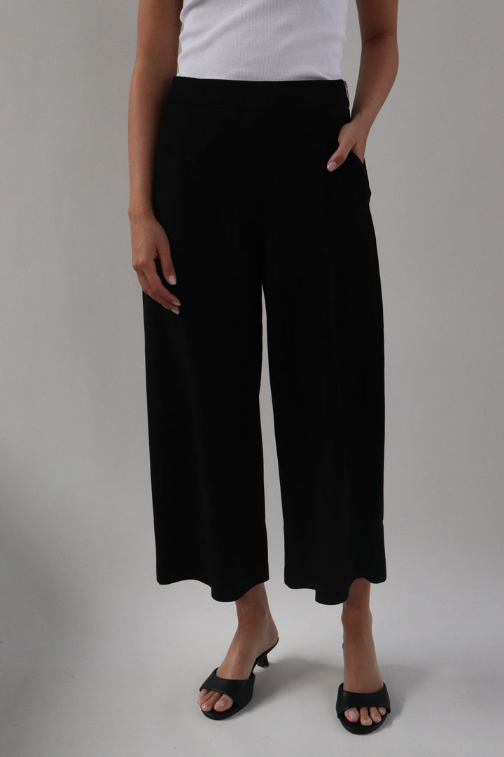 Pantalon Suede Negro