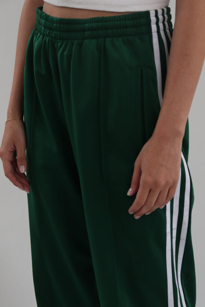 Jogger Verde Rayas