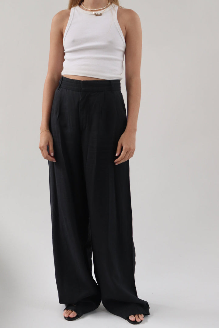 Pantalon Negro Alto