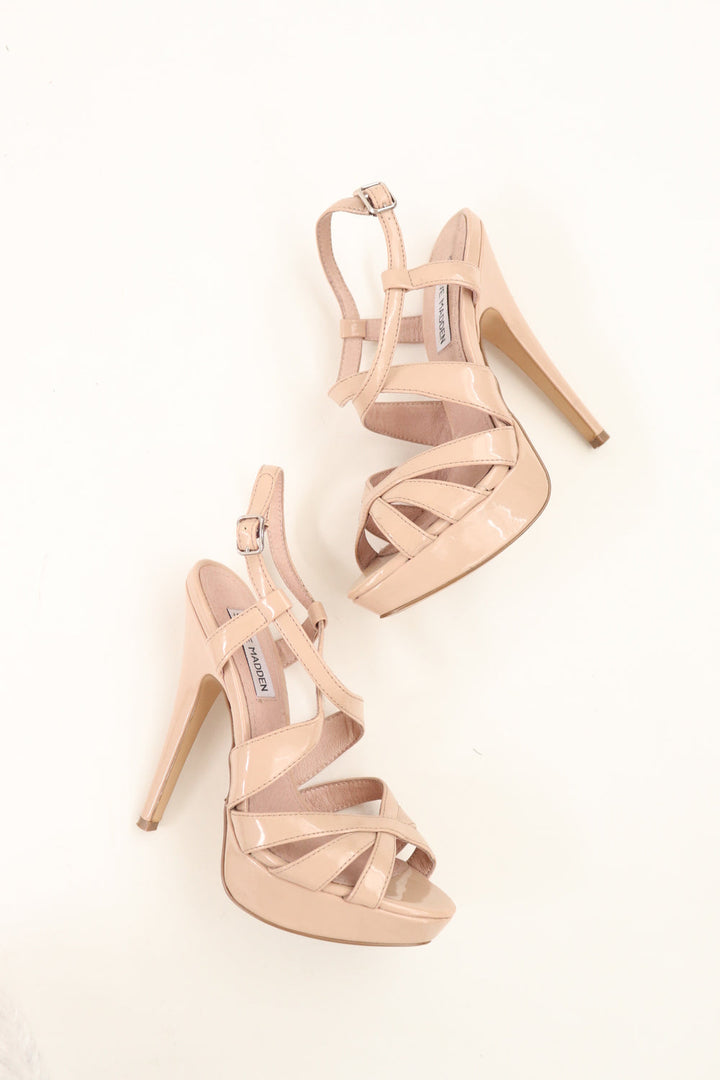 Tacones Charol Nude