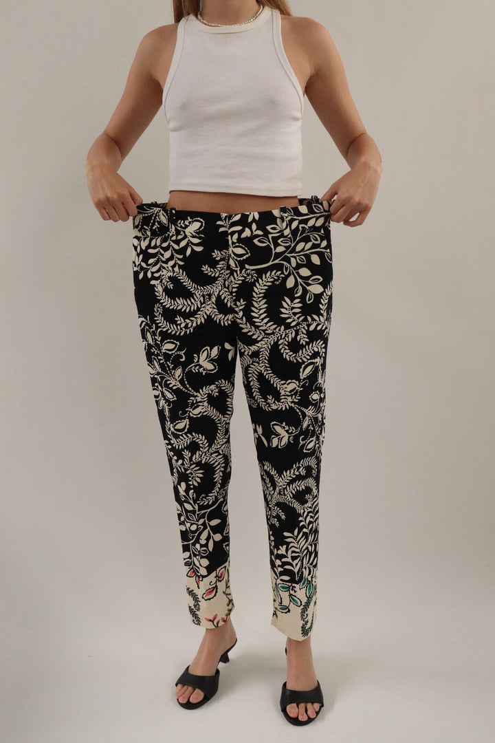 Pantalon Estampado Hojas