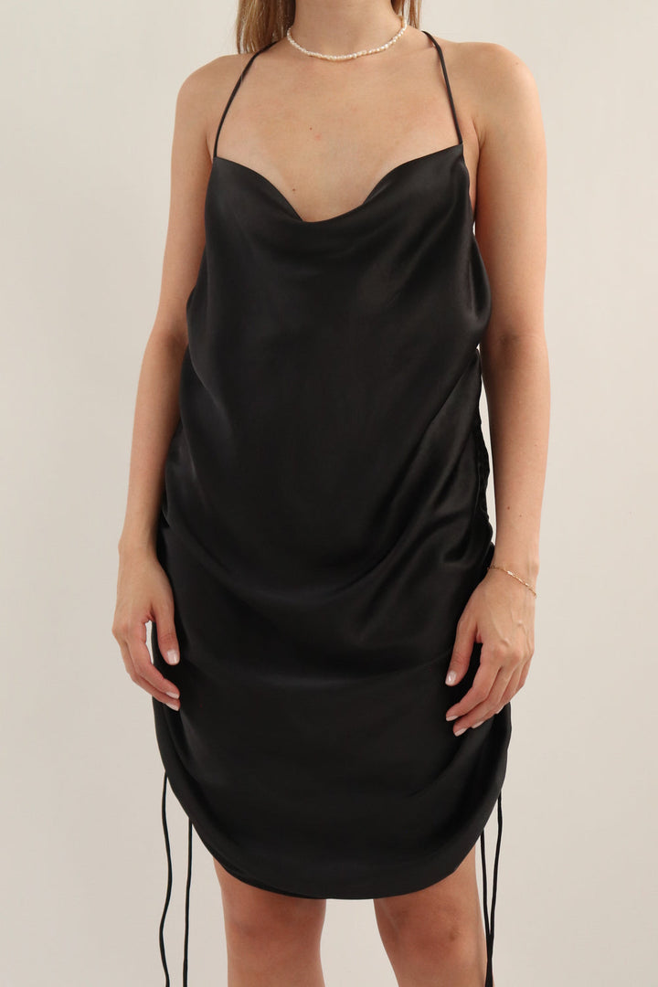 Vestido Negro Slip