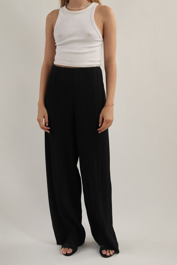 Pantalon Negro Plisado