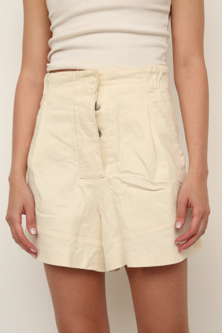 Short Beige Claro