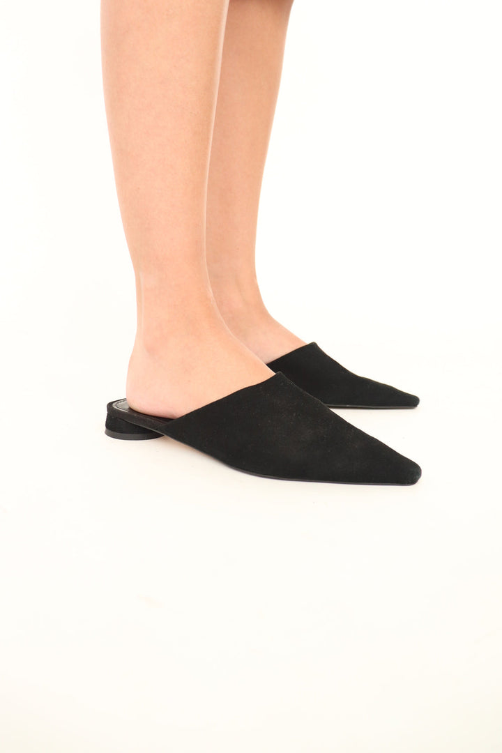 Flats Suede Negras