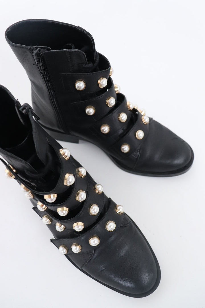 Botines Negros Perlas