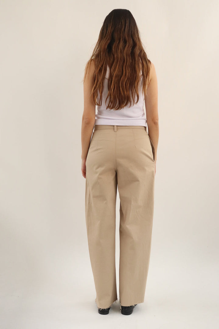 Pantalon Beige Boton