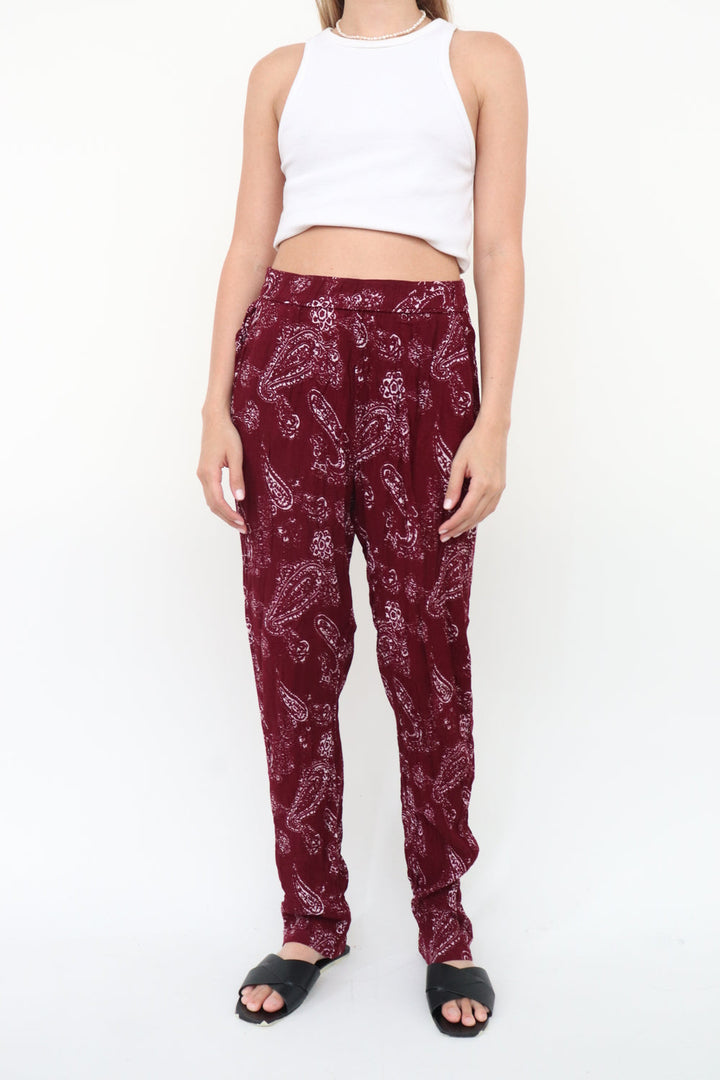 Jogger Vinotinto Paisley