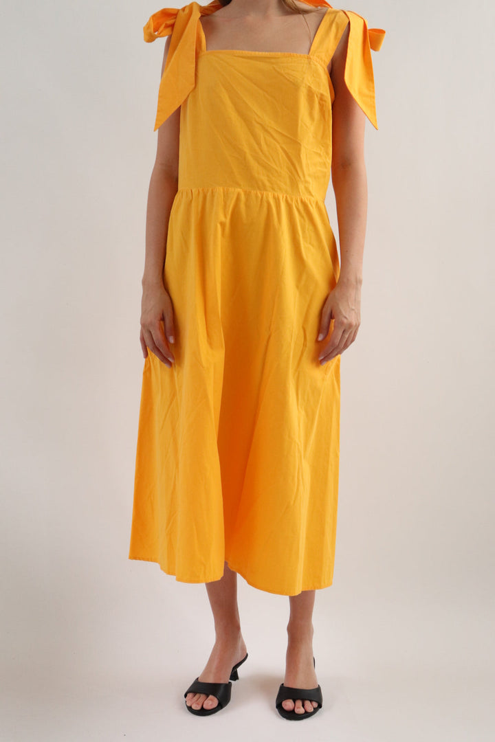 Vestido Amarillo Lazos